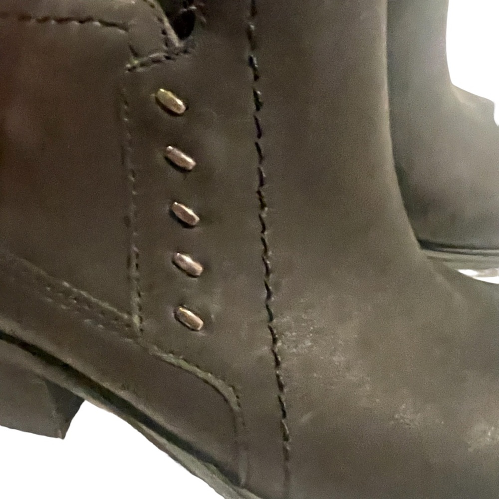 Clarks Black Leather Ankle Booties - Picture 6 of 9